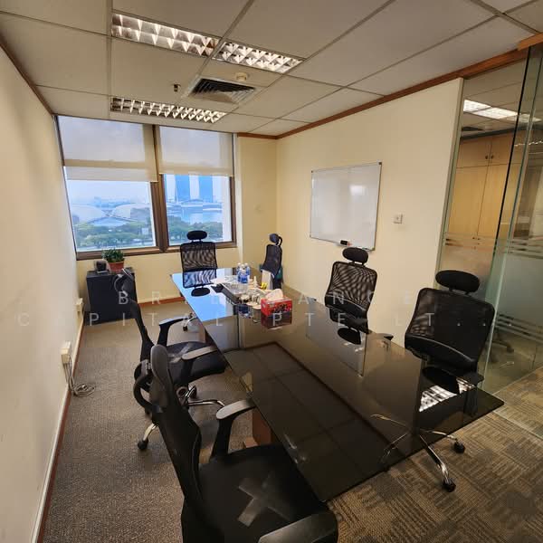Peninsula Plaza, 111 North Bridge Road, 1,776 sqft, Office For Rent, by CHEN TIANYI, 60083411 - Interior - CommercialGuru.com.sg