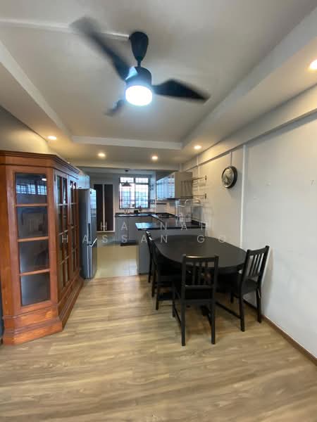 8 Lorong 7 Toa Payoh, 8 Lorong 7 Toa Payoh, 2 Bedrooms, 699 sqft, HDB Flat For Rent, by Hasnah Hassan Goh, 60083472 - Kitchen - PropertyGuru.com.sg