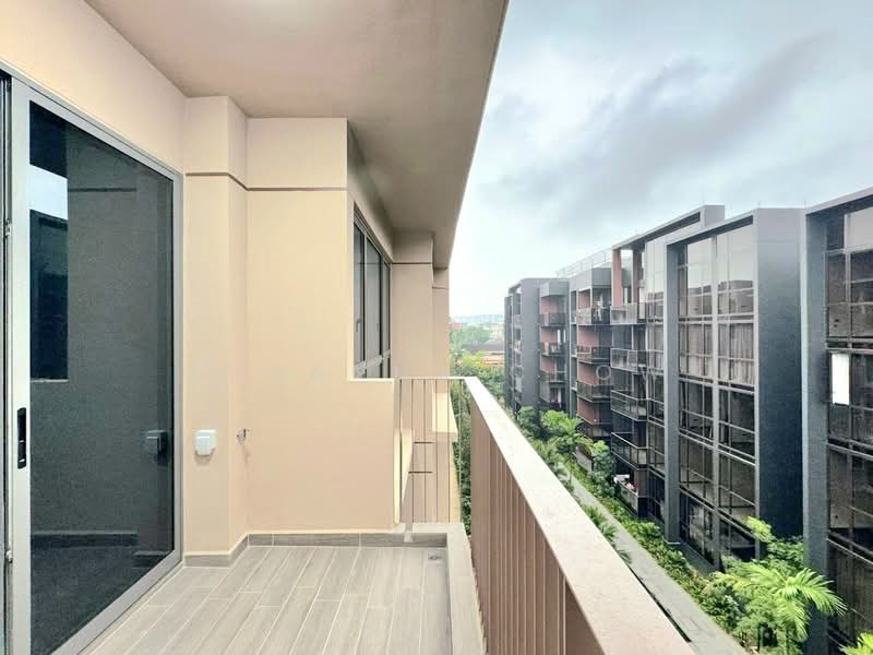 The Watergardens at Canberra, 57 Canberra Drive, 2 Bedrooms, 969 sqft, Condominium For Sale, by Johanna Chow, 60083548 - Balcony - PropertyGuru.com.sg