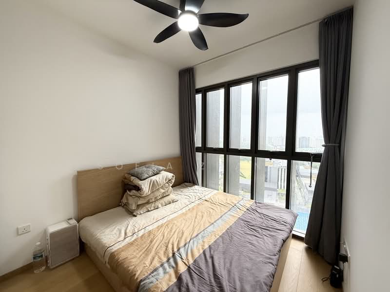 Midwood Condominium For Sale at S$ 1,990,000 | PropertyGuru Singapore - Bedroom
