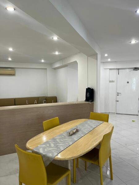 171 Lorong 1 Toa Payoh, 171 Lorong 1 Toa Payoh, 3 Bedrooms, 1,151 sqft, HDB Flat For Rent, by Lacilia Lau, 60083782 - Dining Room - PropertyGuru.com.sg