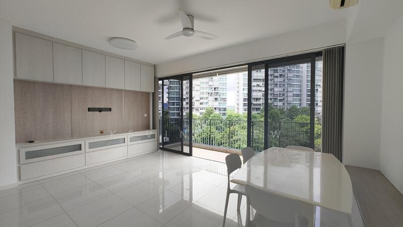 Living/Dining Area