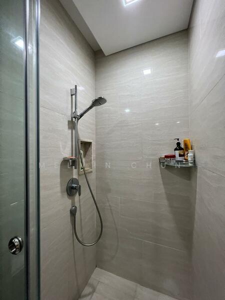The Venue Residences and Shoppes, 4 Tai Thong Crescent, 2 Bedrooms, 850 sqft, Condominium For Rent, by Melvin Chun, 60083938 - Bathroom - PropertyGuru.com.sg