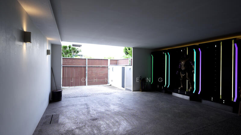 Toh Heights, , 6 Bedrooms, 10,000 sqft, Bungalow House For Sale, by John Teng, 60084108 - Car Park - PropertyGuru.com.sg