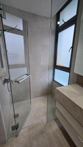 Rivergate, 97 Robertson Quay, Orchard / River Valley, 3 Bedrooms, 1,743 sqft, Condominium For Sale, by RUTH, 60084156 - PropertyGuru.com.sg
