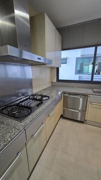 Rivergate, 97 Robertson Quay, Orchard / River Valley, 3 Bedrooms, 1,743 sqft, Condominium For Sale, by RUTH, 60084156 - PropertyGuru.com.sg