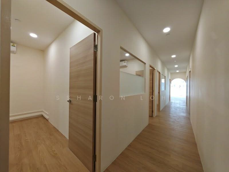 Interlocal Centre, 100G Pasir Panjang Road, 1,726 sqft, Light Industrial (B1) For Rent, by Ssharon Loh, 60084194 - CommercialGuru.com.sg