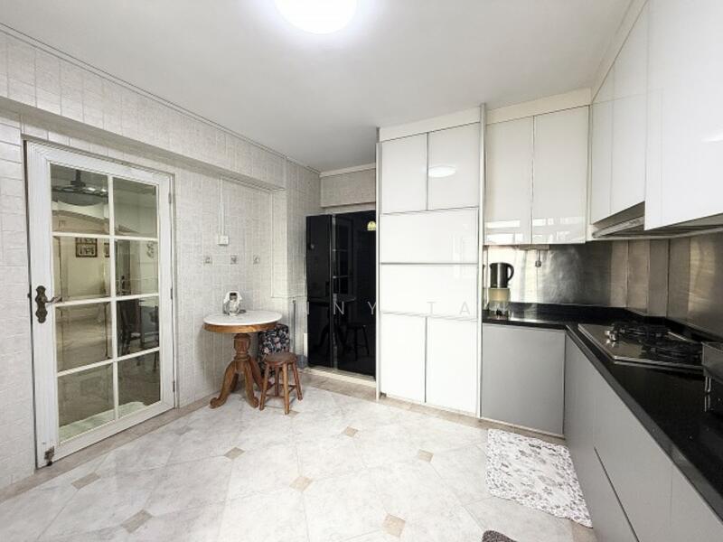 For Rent - 464 Upper Serangoon Road