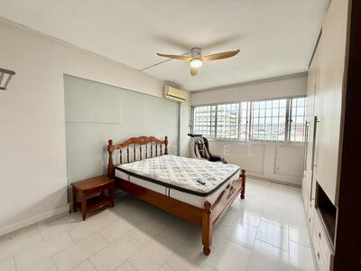 For Rent - 325 Yishun Central