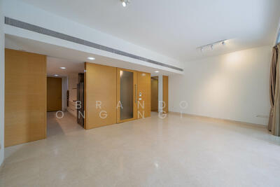 For Sale - Urban Suites @ Hullet Road