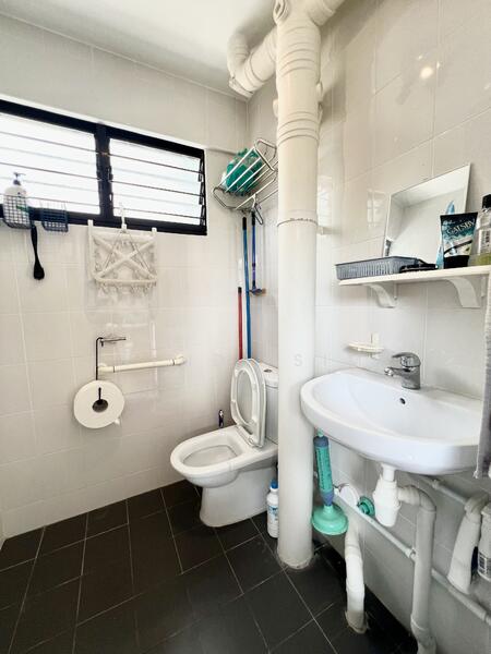 Common Toilet