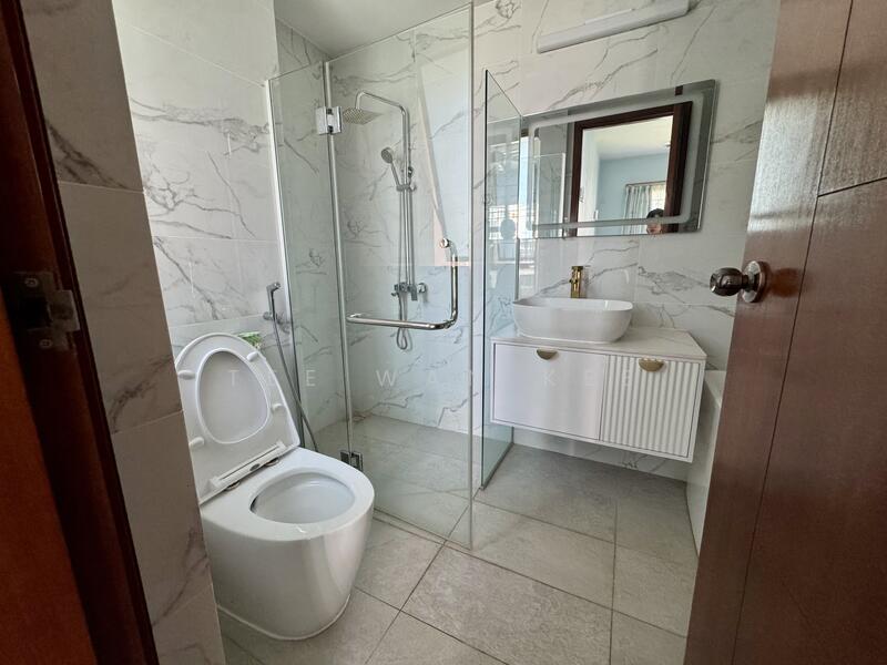 Master toilet 