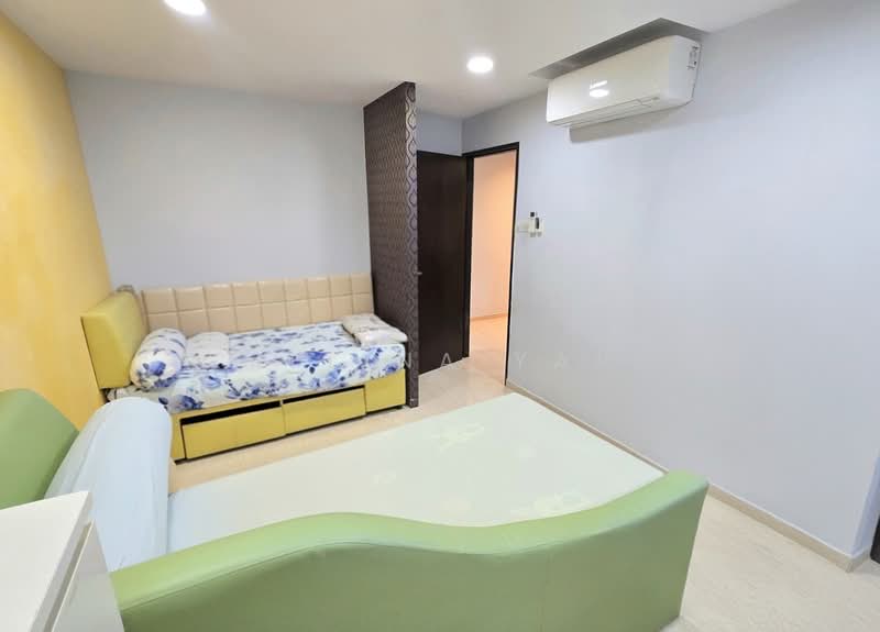 135 Jalan Bukit Merah, 135 Jalan Bukit Merah, 4 Bedrooms, 1,421 sqft, HDB Flat For Sale, by Melina Yap, 60084669 - PropertyGuru.com.sg