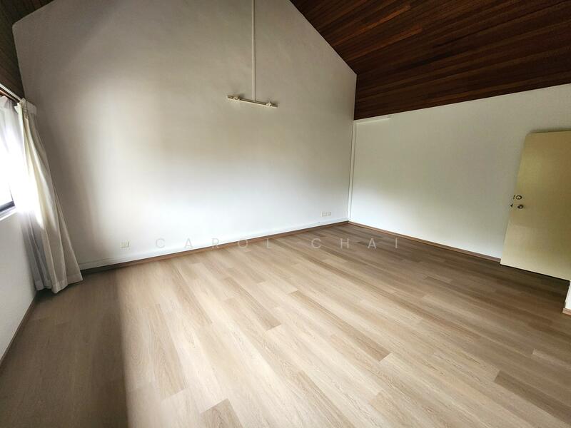 Master Bedroom view2