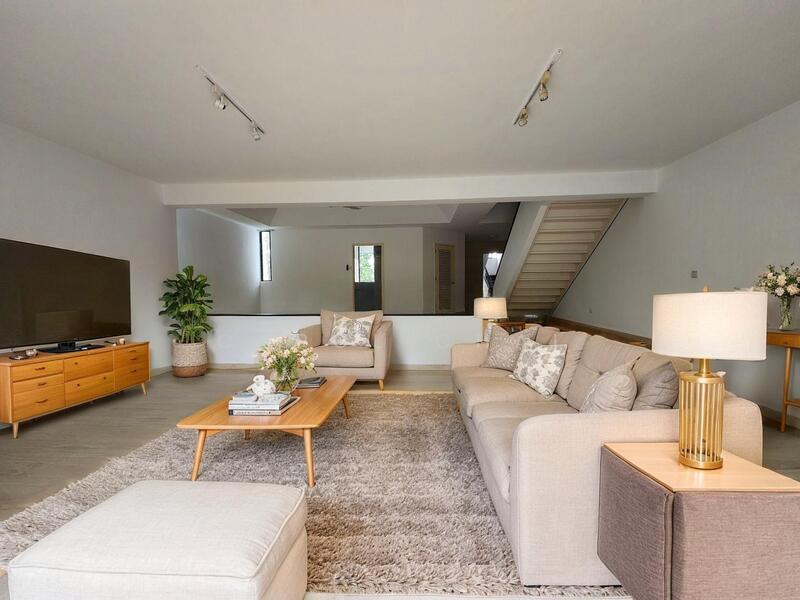 Living Room (Virtually Staged)