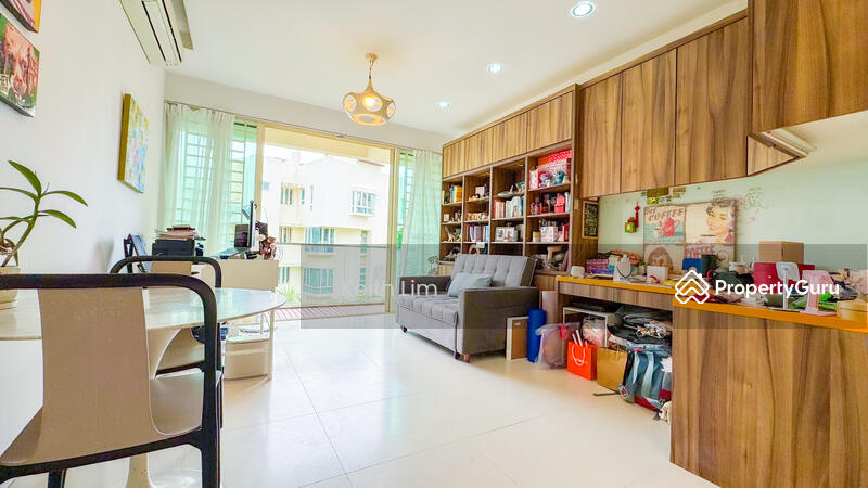 For Rent - Fontaine Parry