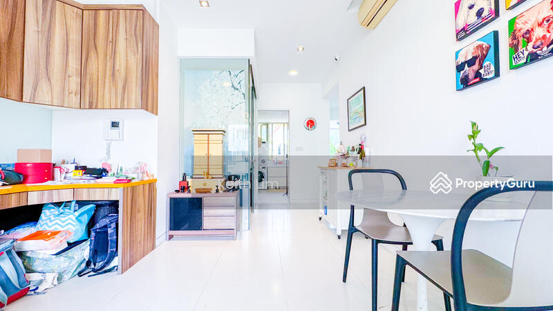 For Rent - Fontaine Parry