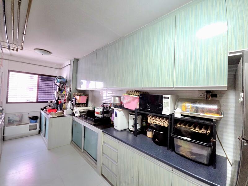 For Sale - 658 Hougang Avenue 8