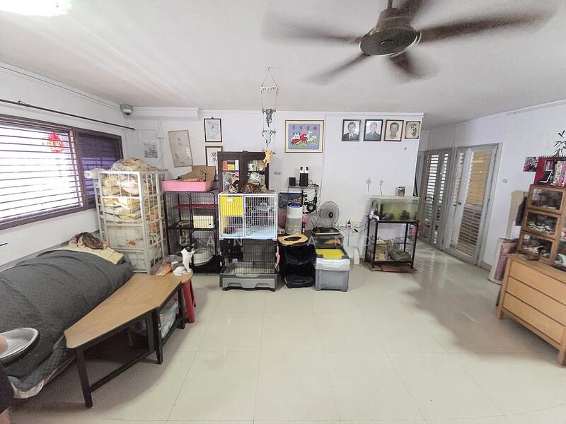 For Sale - 658 Hougang Avenue 8
