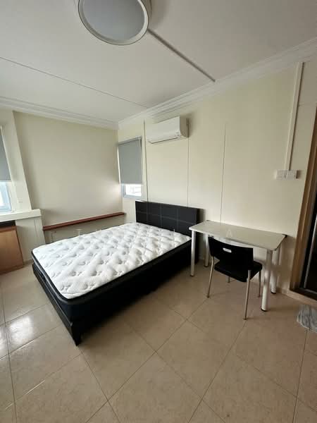 664C Jurong West Street 64, 664C Jurong West Street 64, 3 Bedrooms, 1,300 sqft, HDB Flat For Rent, by Thng Lisa, 60084843 - Bedroom - PropertyGuru.com.sg