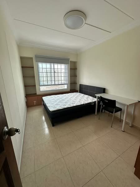 664C Jurong West Street 64, 664C Jurong West Street 64, 3 Bedrooms, 1,300 sqft, HDB Flat For Rent, by Thng Lisa, 60084843 - Bedroom - PropertyGuru.com.sg