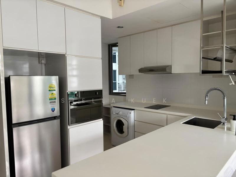 Seastrand, 11 Pasir Ris Link, Pasir Ris / Tampines, 1 Bedroom, 592 sqft, Condominium For Rent, by Stella Kuek, 60085080 - Kitchen - PropertyGuru.com.sg