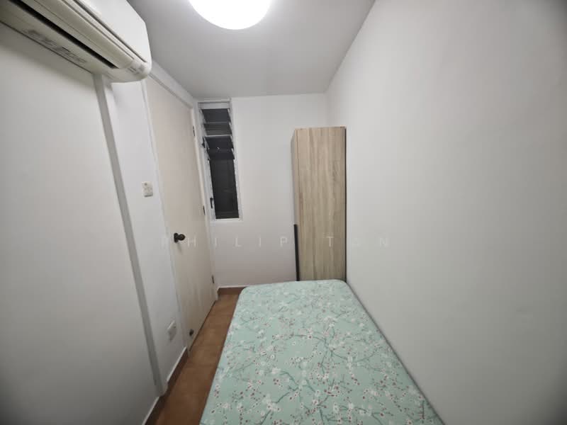 Sam Kiang Mansions, 23 Saint Thomas Walk, Room Rental, 80 sqft, Apartment For Rent, by Philip Tan, 60085084 - Bedroom - PropertyGuru.com.sg