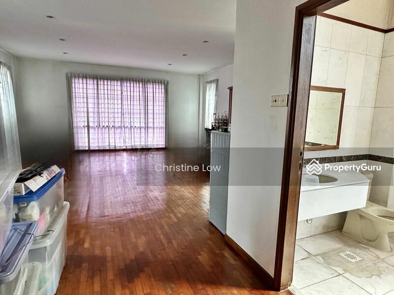 For Sale - 999yr Detached Original 3 storey Jln Merdu/Compassvale LRT/Seng Kang MRT