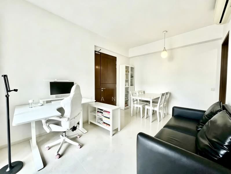 Foresque Residences, 101 Petir Road, 2 Bedrooms, 743 sqft, Condominium For Rent, by Kyean Lim, 60085238 - Study - PropertyGuru.com.sg