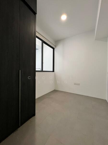 Bedroom / Helper's Room