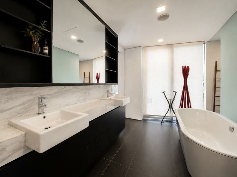 Berrima | Lush Greenery | Huge Living Space | Modern 2.5 Storey, ❤️Within 1km to SCGS ❤️Serene Surrounding, 5 Bedrooms, 6,500 sqft, Bungalow House For Sale, by Kate 周笕簢., 60085627 - PropertyGuru.com.sg