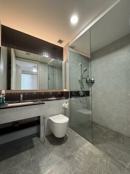 Lavender Residence, 288 Lavender street, 2 Bedrooms, 730 sqft, Apartment For Rent, by Laura Chan 陈诗惠, 60085634 - Bathroom - PropertyGuru.com.sg
