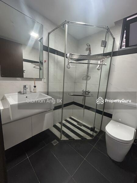 Bathroom toilet 