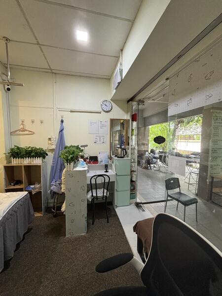 109 Clementi Street 11 HDB Shophouse, Clementi Street 11, 150 sqft