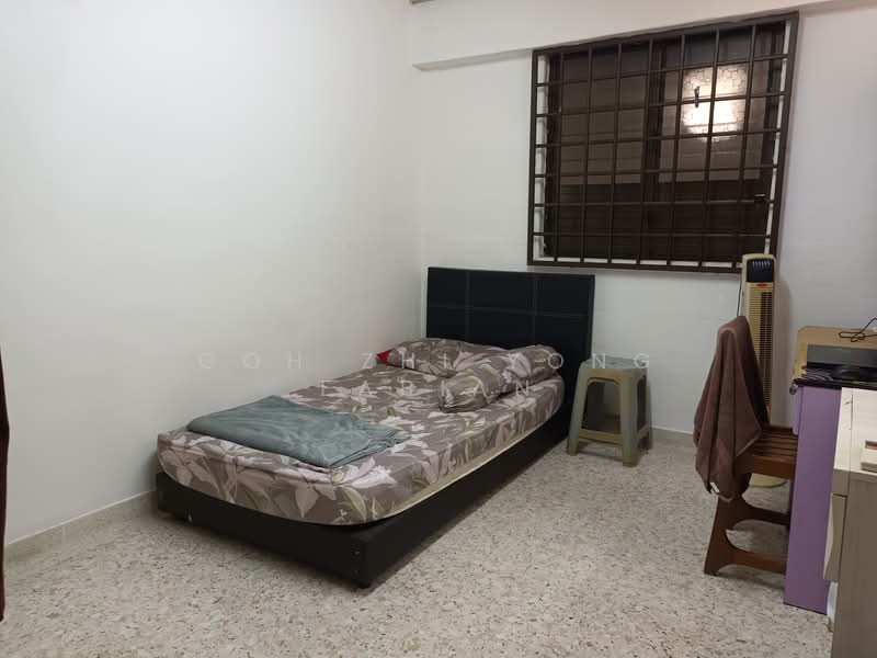 327 Clementi Avenue 5, 327 Clementi Avenue 5, 3 Bedrooms, 900 sqft, HDB Flat For Rent, by Goh Zhi Yong Fabian, 60086056 - Bedroom - PropertyGuru.com.sg