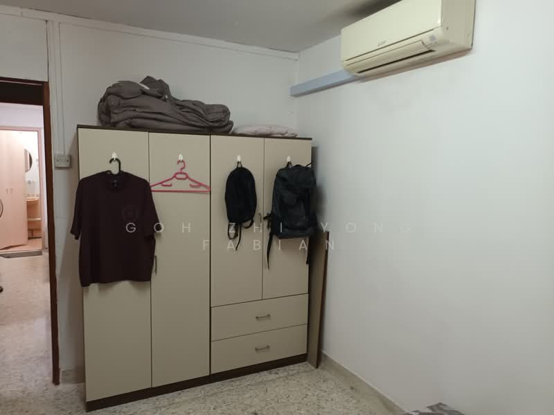 327 Clementi Avenue 5, 327 Clementi Avenue 5, 3 Bedrooms, 900 sqft, HDB Flat For Rent, by Goh Zhi Yong Fabian, 60086056 - PropertyGuru.com.sg