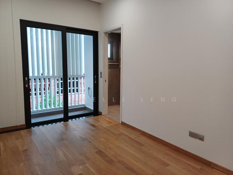 Jalan Lepas, Jalan Lepas, 4 Bedrooms, 3,000 sqft, Terraced House For Rent, by Michelle Leng, 60086103 - Ensuite Bedroom 2 - PropertyGuru.com.sg