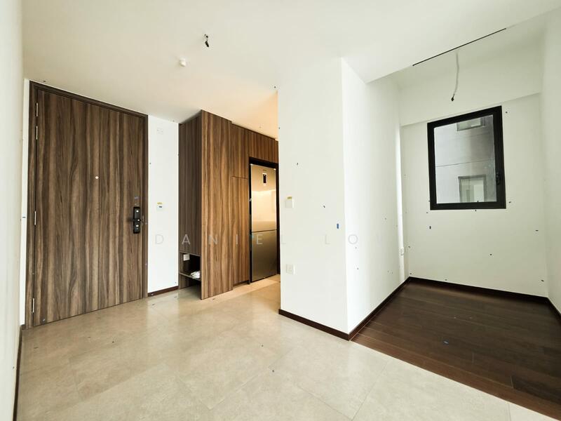 Lentor Modern, Lentor Central, 2 Bedrooms, 732 sqft, Condominium For Sale, by Daniel Low, 60086108 - Entrance - PropertyGuru.com.sg