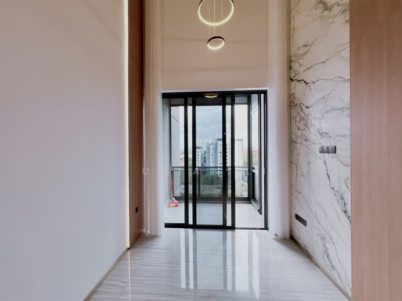 Leedon Green Condominium For Sale at S$ 2,380,000 | PropertyGuru Singapore - Balcony