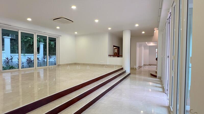 Renovated Classical GCB with 7 Bedrooms at Ridout Road, , 7 Bedrooms, 9,499 sqft, Good Class Bungalow For Rent, by Diana Chong, 60086433 - PropertyGuru.com.sg