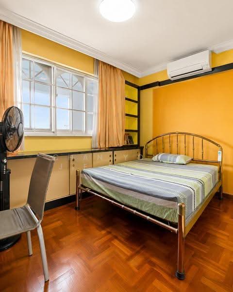 336 Jurong East Avenue 1, 336 Jurong East Avenue 1, Boon Lay / Jurong / Tuas, 4 Bedrooms, 1,604 sqft, HDB Flat For Sale, by Chan Yong Jie (Bob), 60086567 - Bedroom - PropertyGuru.com.sg