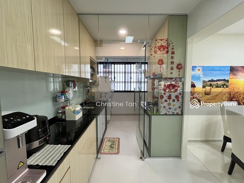 For Sale - 604B Tampines Avenue 9