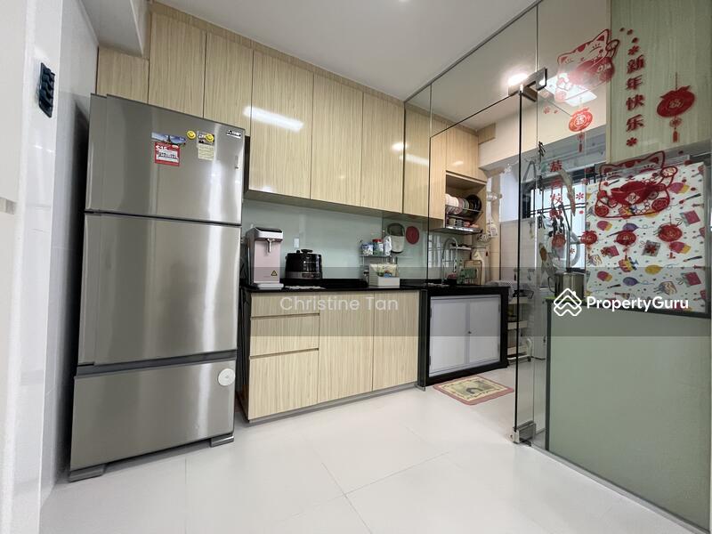 For Sale - 604B Tampines Avenue 9