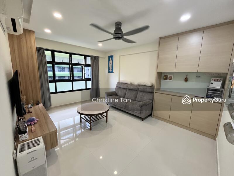 For Sale - 604B Tampines Avenue 9