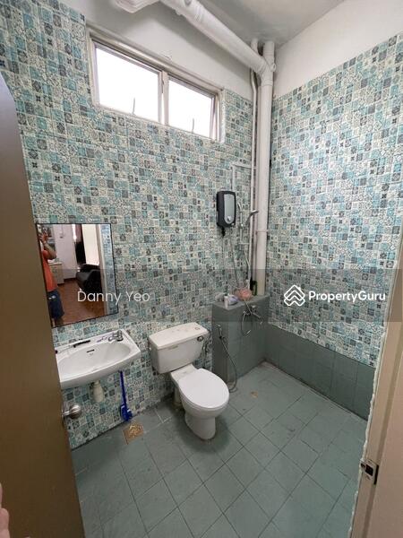 For Rent - Sing Lian Building
