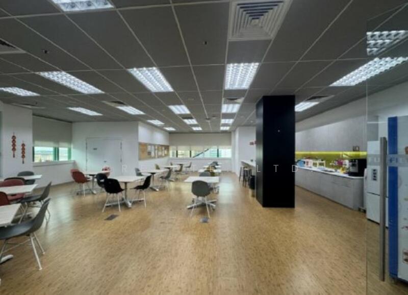 10 New Industrial Road, , 75,261 sqft, Light Industrial (B1) For Sale, by CBRE PTE. LTD., 60086646 - Others - CommercialGuru.com.sg