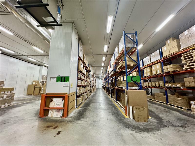 10 New Industrial Road, , 75,261 sqft, Light Industrial (B1) For Sale, by CBRE PTE. LTD., 60086646 - CommercialGuru.com.sg
