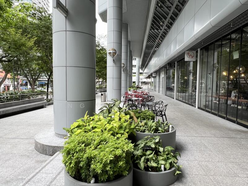 The Concourse, 300 Beach Road, Beach Road / Bugis / Rochor, 1,450 sqft, Food & Beverage For Rent, by Hong Fok Commercial Pte. Ltd., 60086724 - CommercialGuru.com.sg
