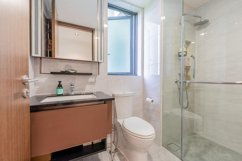 Common Bath - #PropertyPartners
