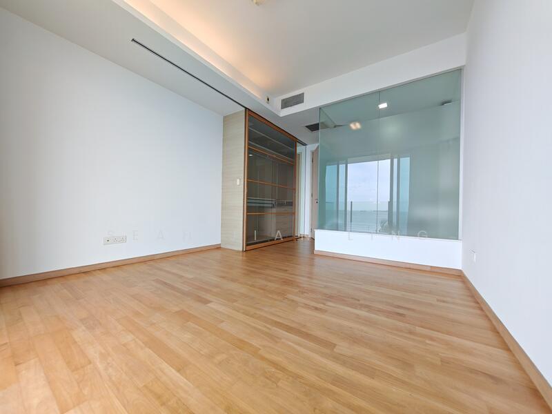 The Azure, 203 Ocean Drive, Harbourfront / Telok Blangah, 3 Bedrooms, 1,711 sqft, Condominium For Rent, by Seah Jian Ling, 60086825 - master bedroom - PropertyGuru.com.sg